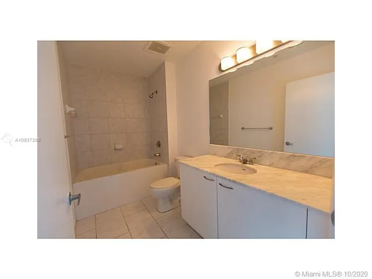 Loft Downtown II #2519 image #15