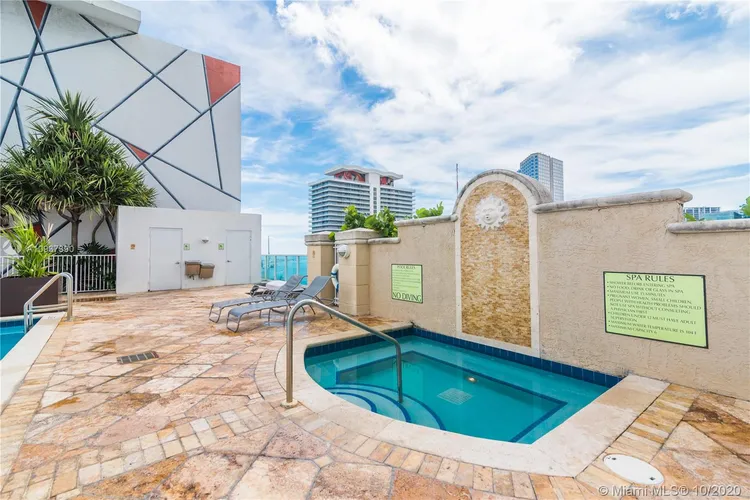 Loft Downtown II #2519 image #24