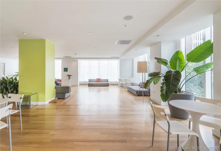 Loft Downtown II #2519 image #31