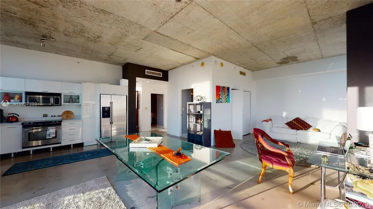 Loft Downtown II #2519 image #38