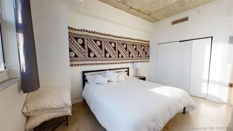 Loft Downtown II #2519 image #44