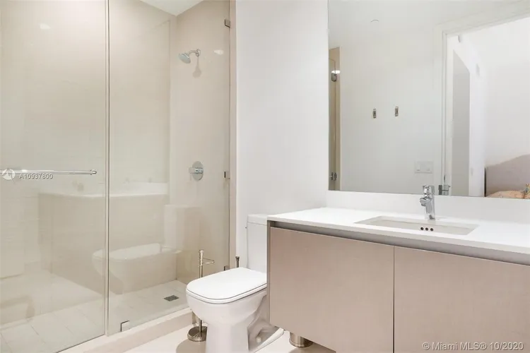 Echo Aventura #504 image #7