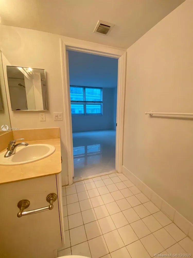 The Mark #2902 image #23