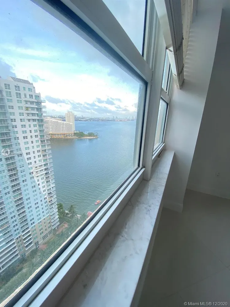 The Mark #2902 image #42