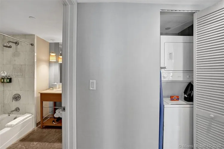 Marenas Resort #2410 image #22