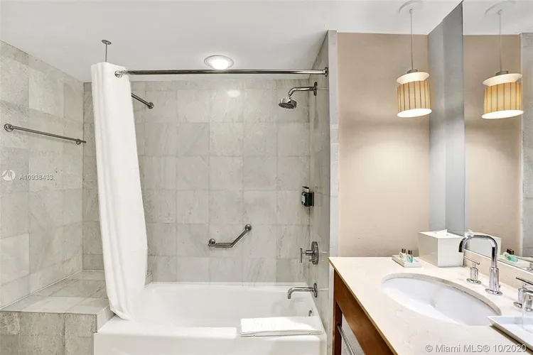 Marenas Resort #2410 image #23