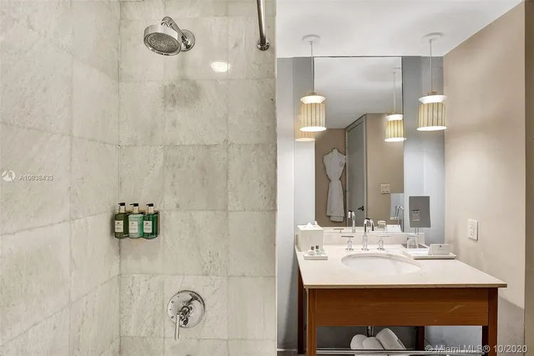 Marenas Resort #2410 image #24