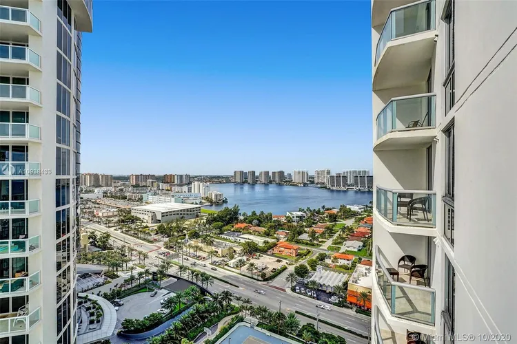 Marenas Resort #2410 image #27