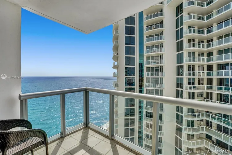 Marenas Resort #2410 image #28