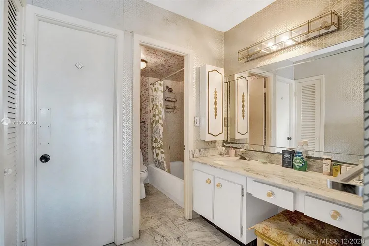 Royal Embassy #12c image #22