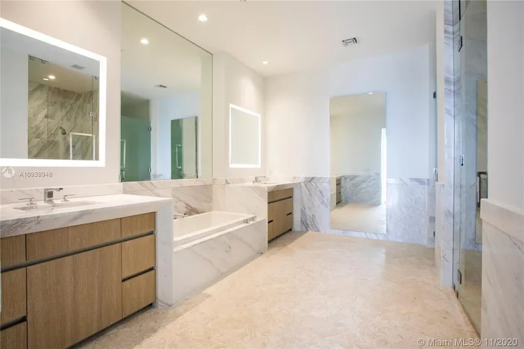 One Park Grove #17A image #14