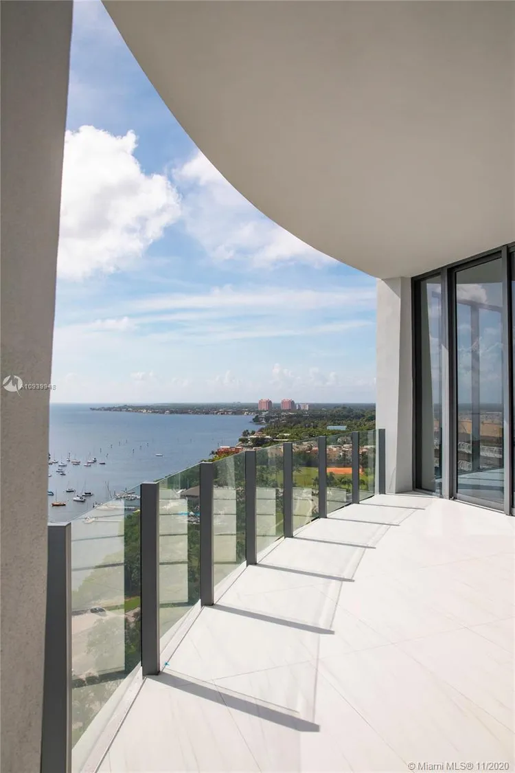 One Park Grove #17A image #25