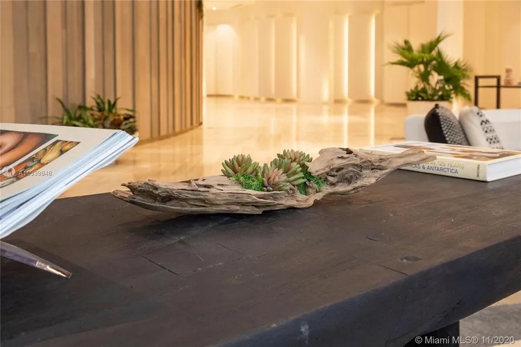 One Park Grove #17A image #31