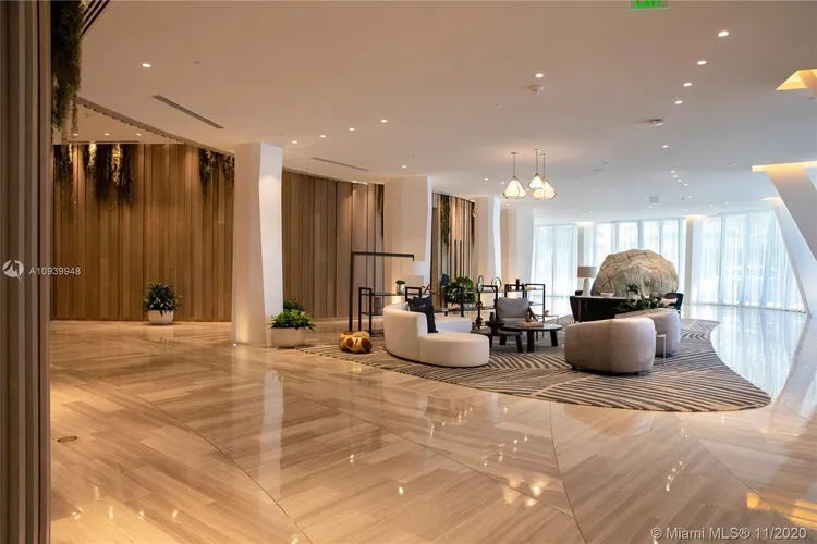 One Park Grove #17A image #35