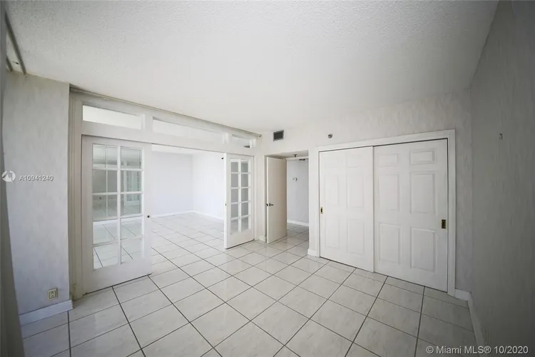 Brickell Key I #A707 image #6