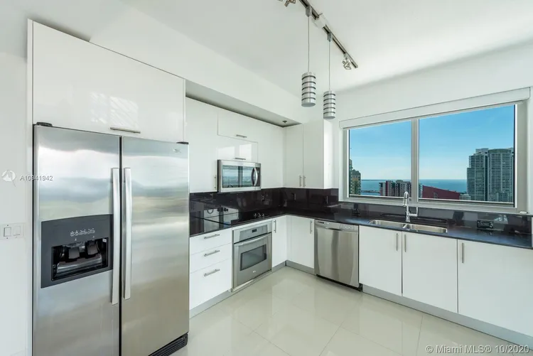 Infinity at Brickell #3001 image #9