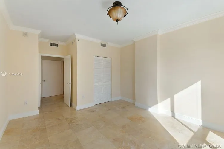 Downtown Dadeland #C213 image #11