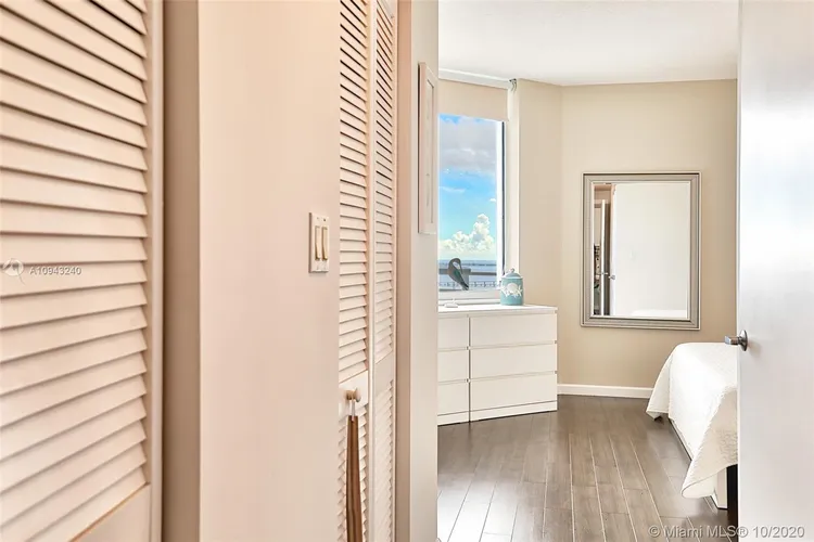 One Miami #3801 image #13