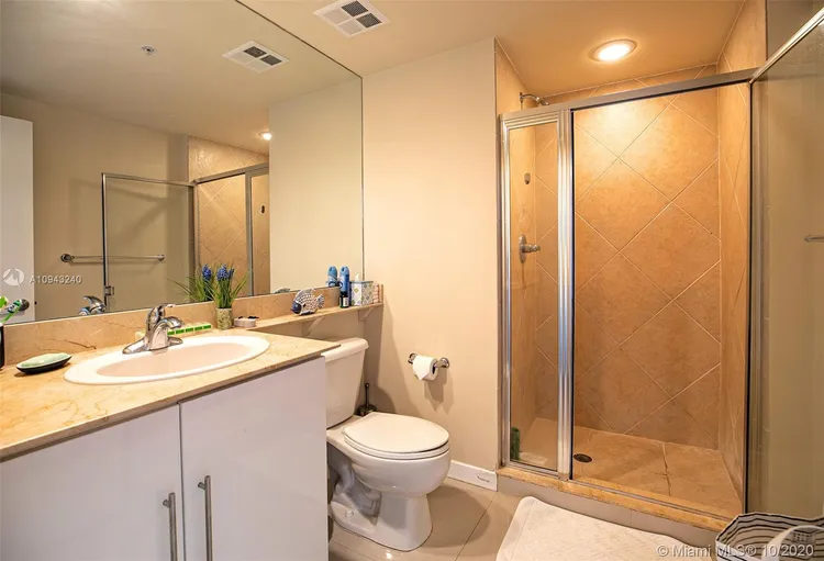 One Miami #3801 image #16