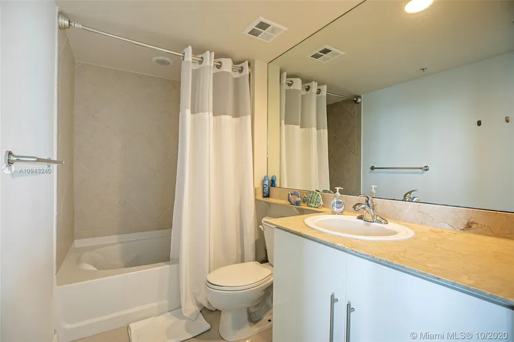 One Miami #3801 image #25