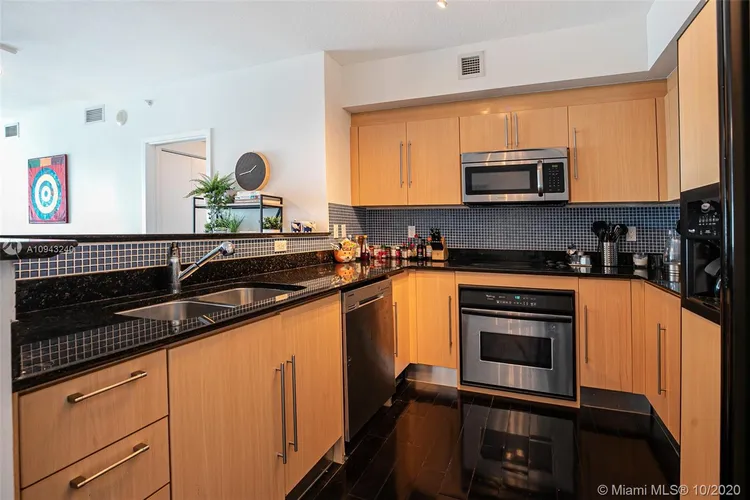 One Miami #3801 image #7