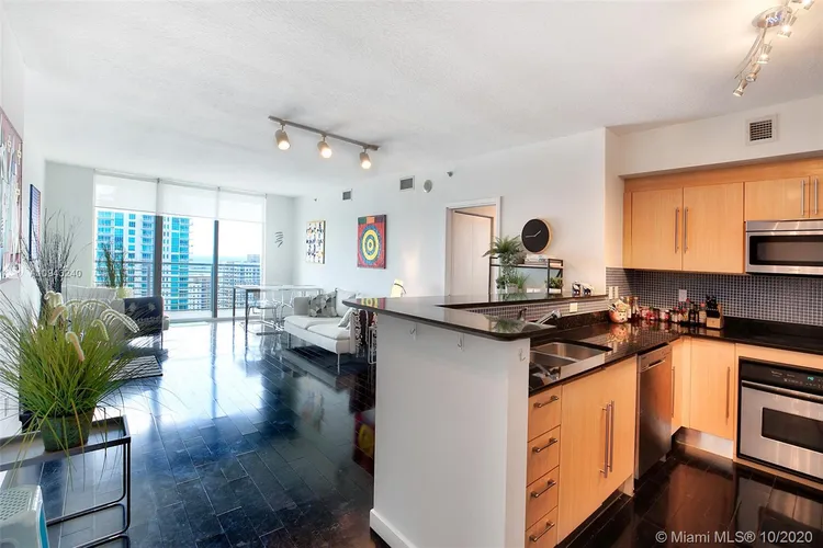 One Miami #3801 image #9