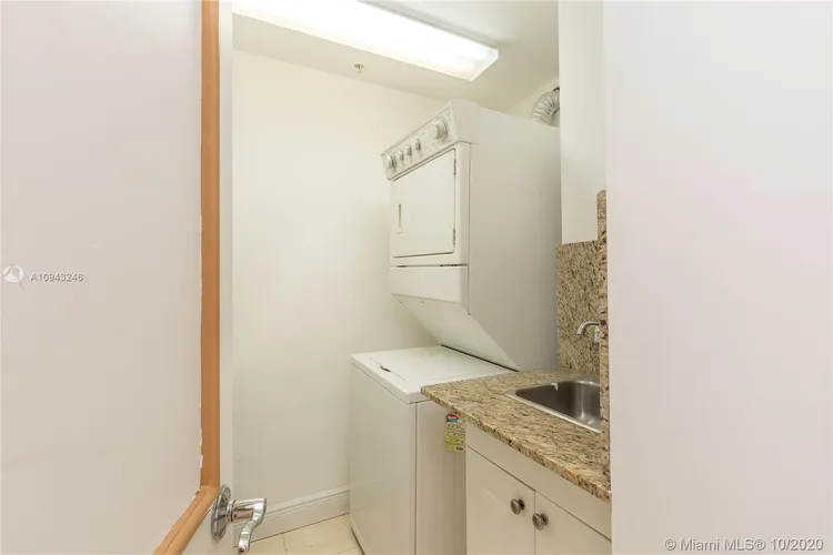 Ritz-Carlton Coconut Grove #903 image #10