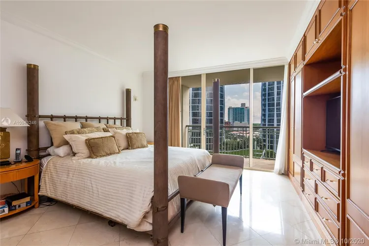 Ritz-Carlton Coconut Grove #903 image #11