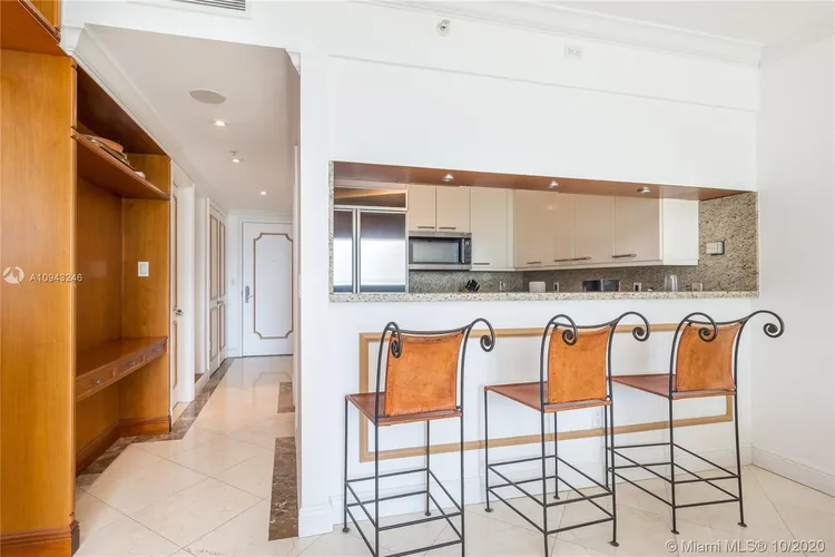 Ritz-Carlton Coconut Grove #903 image #6