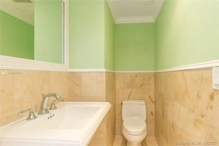 Ritz-Carlton Coconut Grove #903 image #9