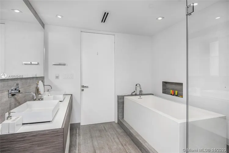 Setai #3208 image #14