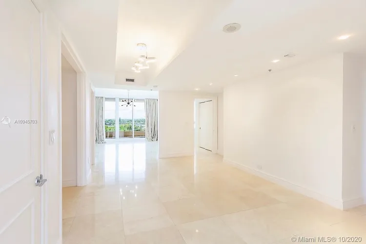 Ocean Club - Club Tower Three #604 image #11