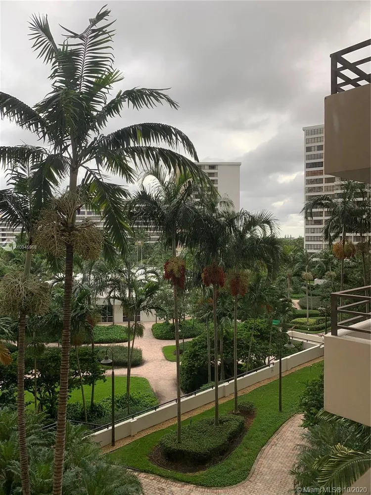 Olympus Towers and Marina #617 image #16