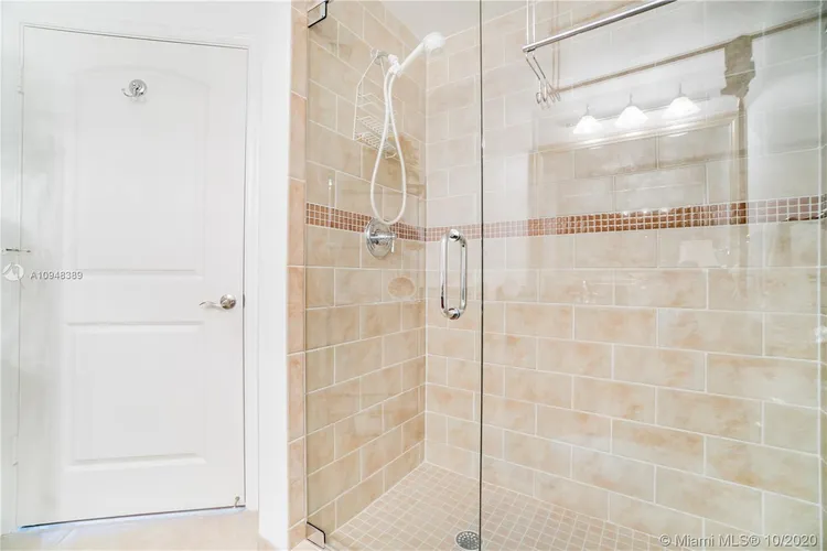 Toscano #910S image #10