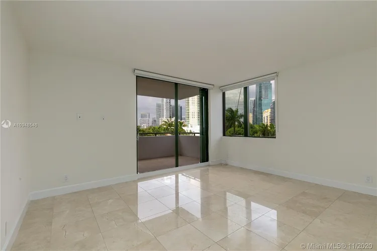 Villa Regina Condo #207 image #26