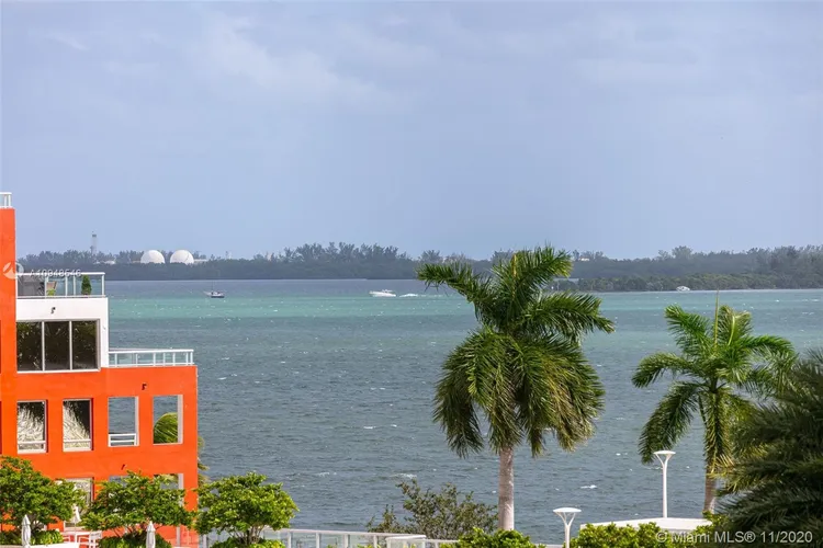 Villa Regina Condo #207 image #30