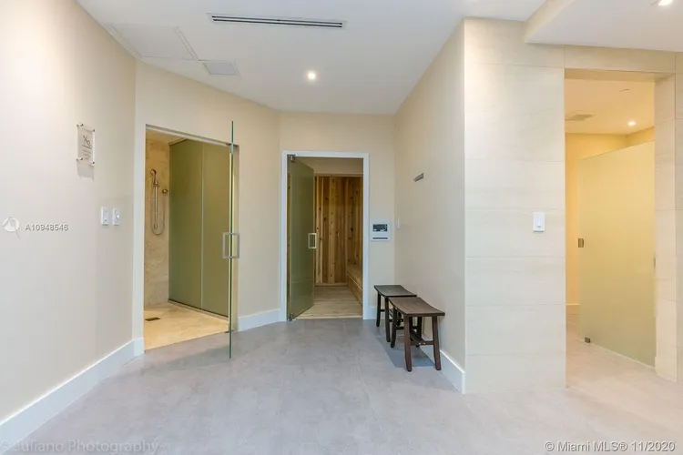 Villa Regina Condo #207 image #39