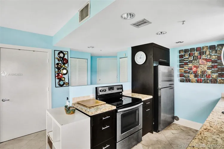 Vilazul Seaside Lofts #7 image #10