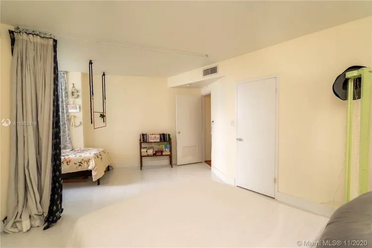 Bay Park Towers #506 image #14