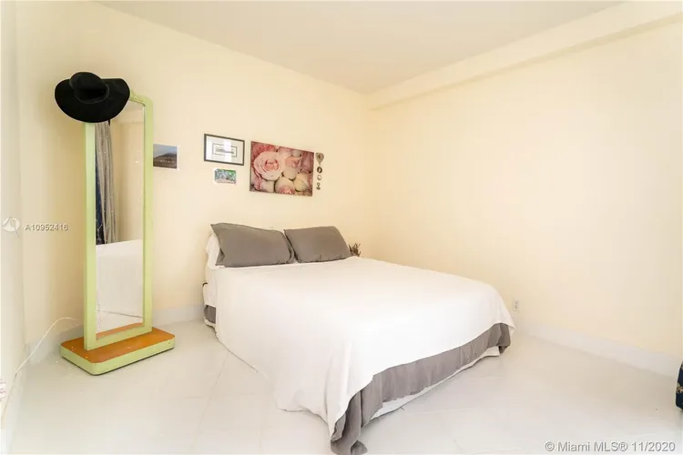 Bay Park Towers #506 image #17