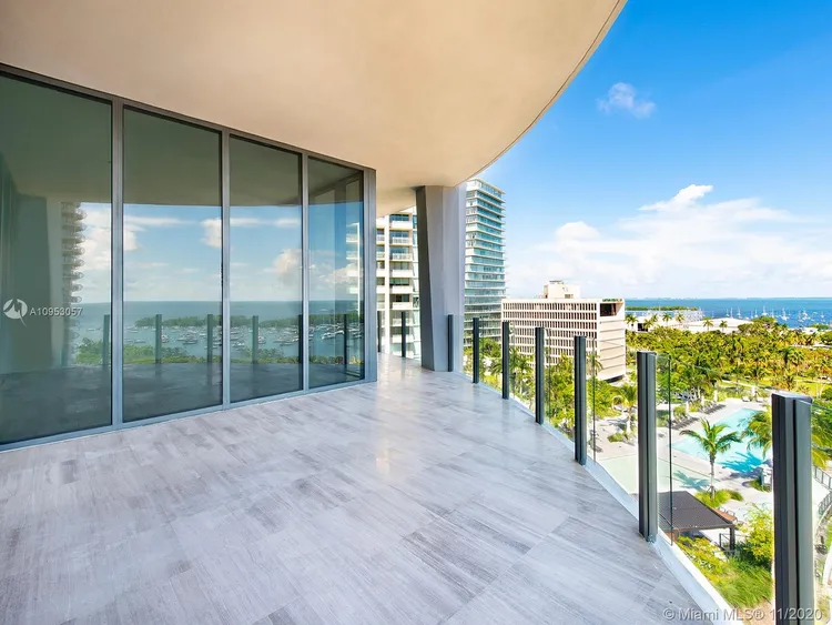 Two Park Grove #9A image #12