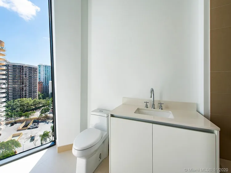 Two Park Grove #9A image #16