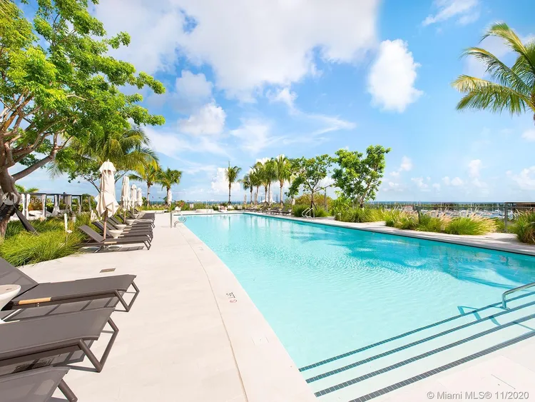 Two Park Grove #9A image #18