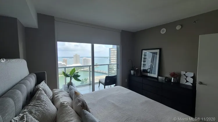 500 Brickell #2802 image #18