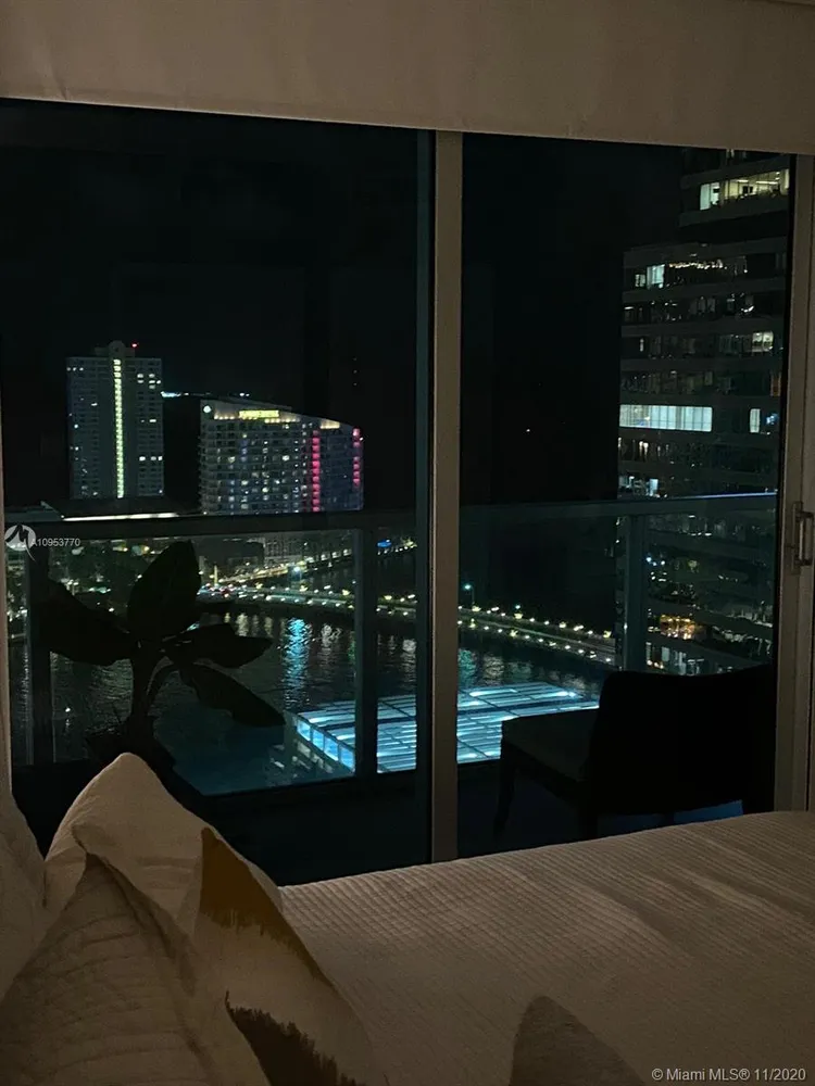 500 Brickell #2802 image #20