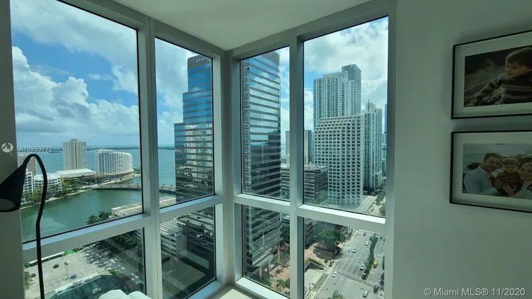 500 Brickell #2802 image #9
