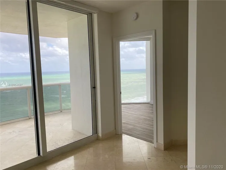 Blue Diamond #2702 image #10