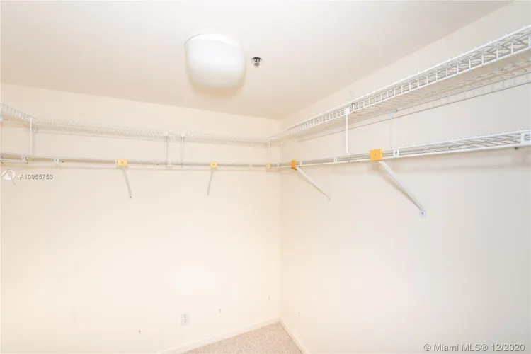 Grove Towers #P1-E image #22