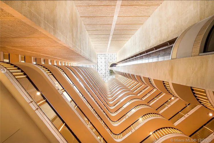 Grove Towers #P1-E image #26