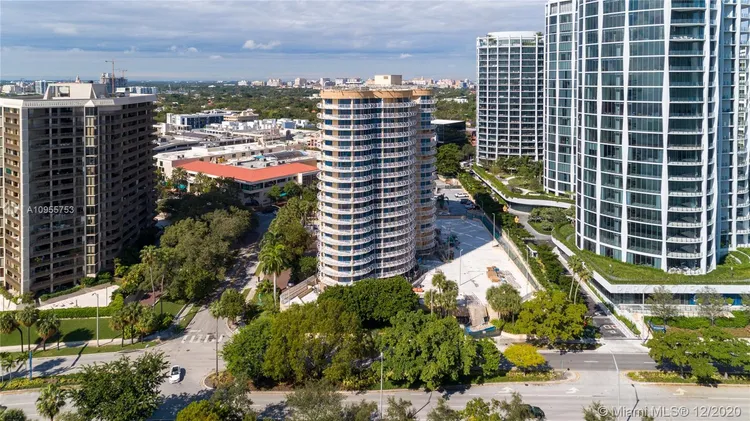 Grove Towers #P1-E image #27